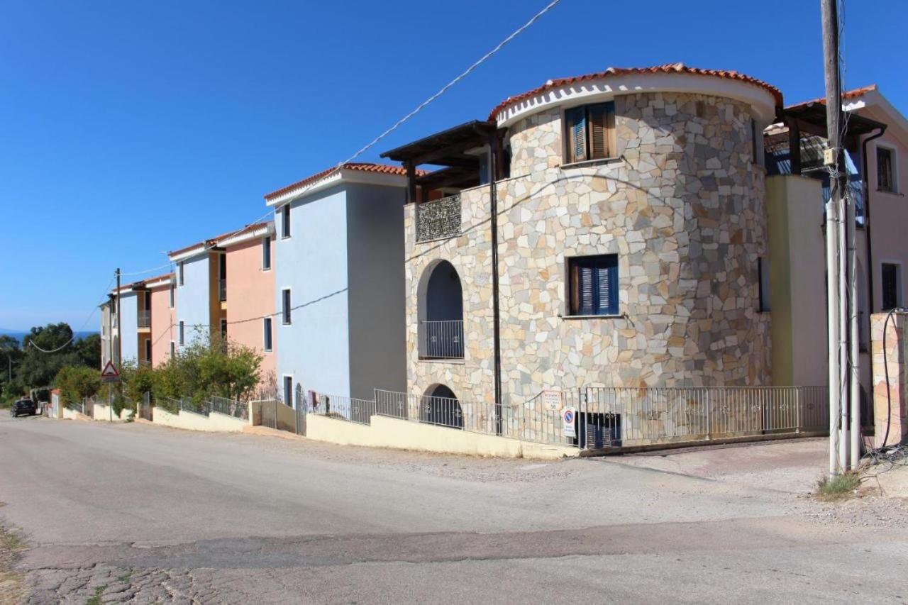 Appartamento Con Piscina Valledoria (Sardinia) Exterior foto